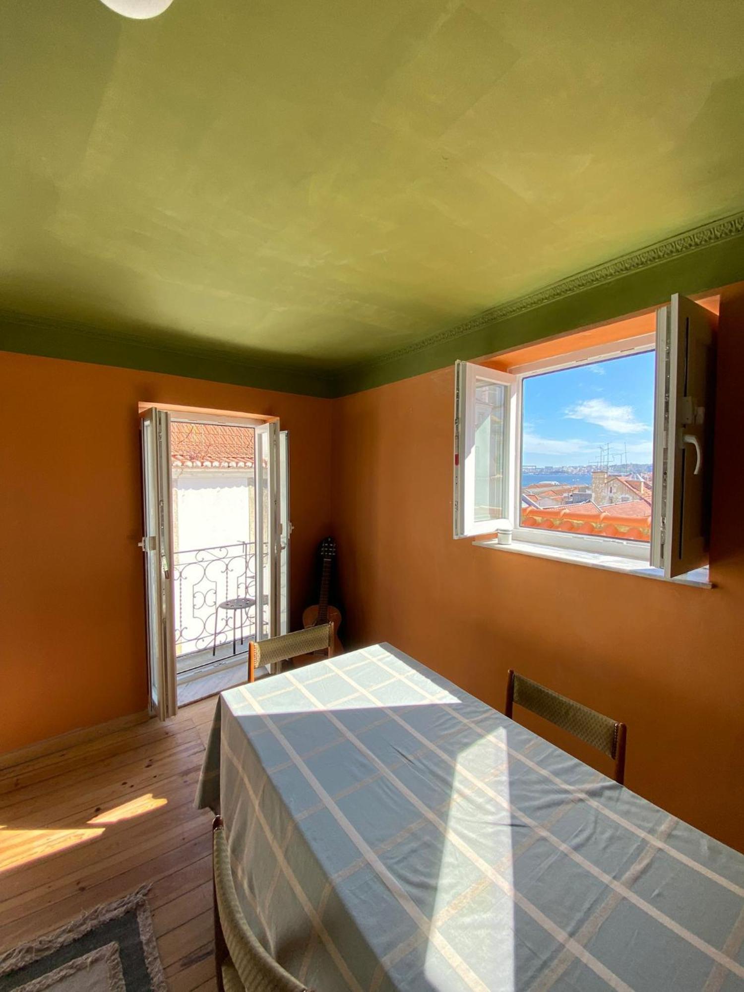 Apartamento Duplex 4to Piso Em Alfama Lisboa