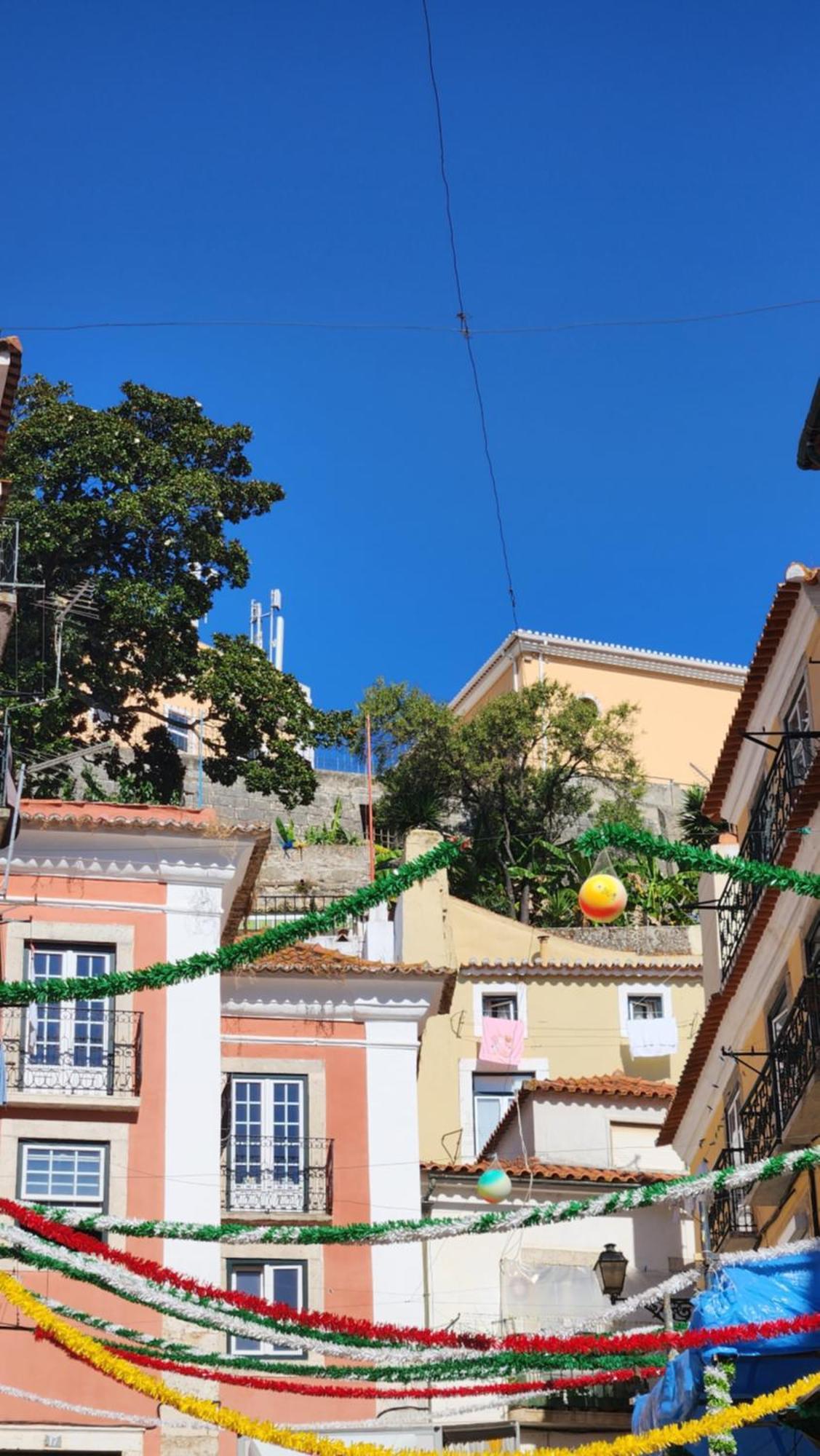 Duplex 4to Piso Em Alfama Apartamento
